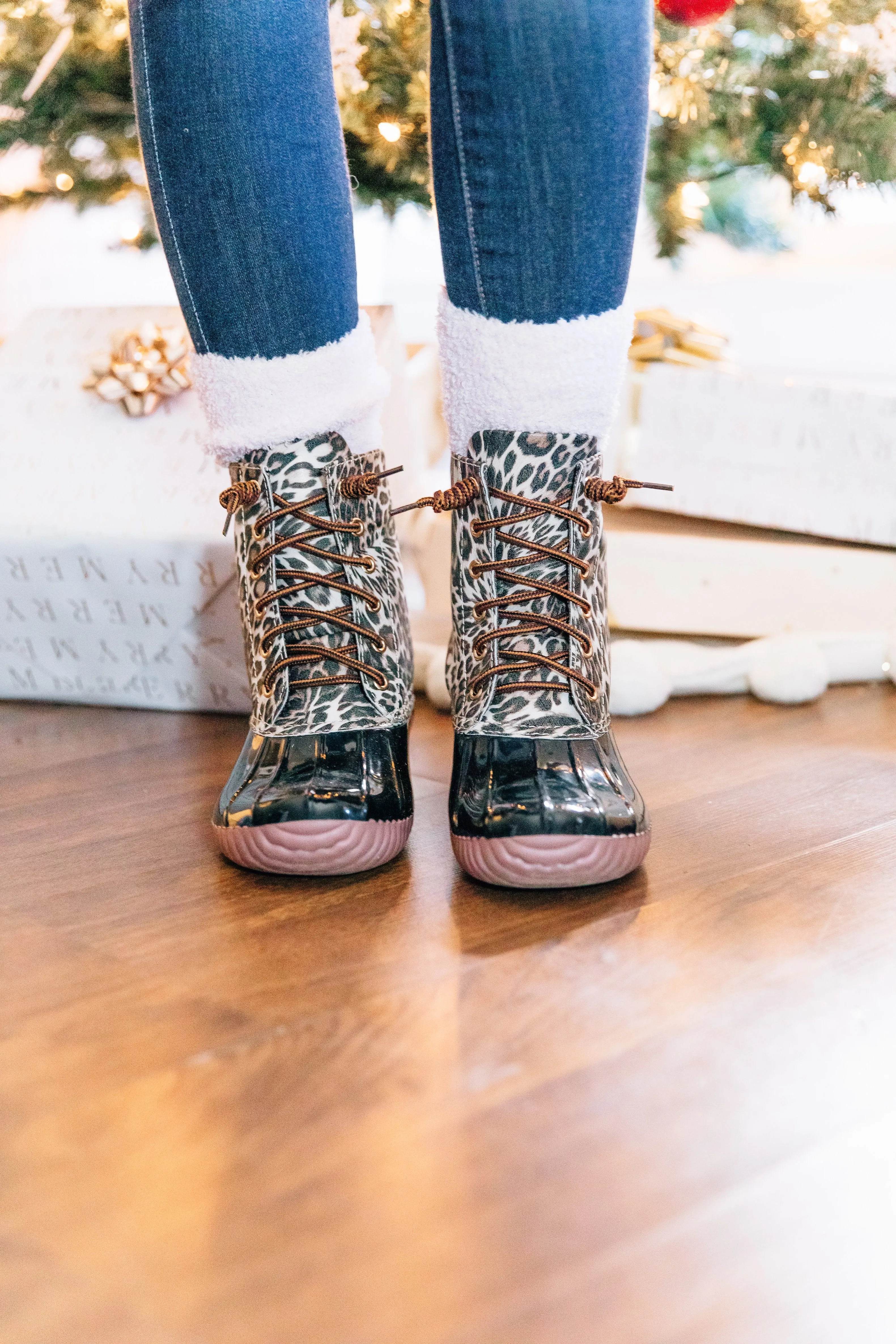 Feeling Fun Black Leopard Duck Boots