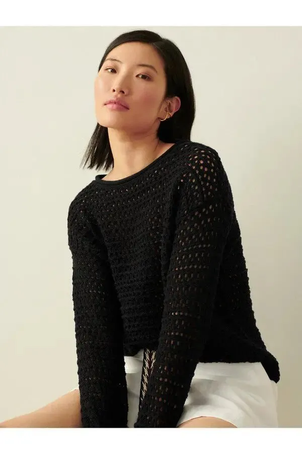 Italian Blend Crochet Crewneck