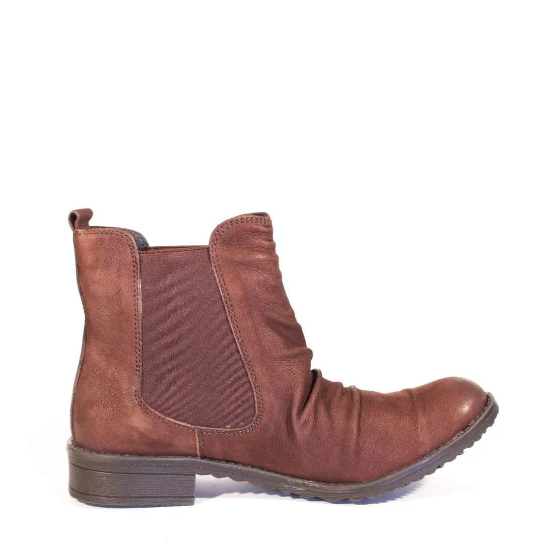 Trail Slouched Booties